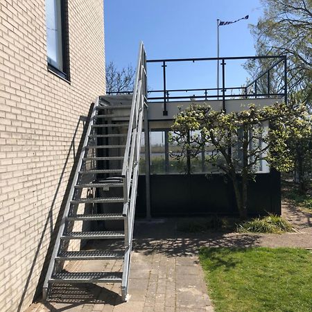 Loft Bed And Breakfast Grou Exteriör bild